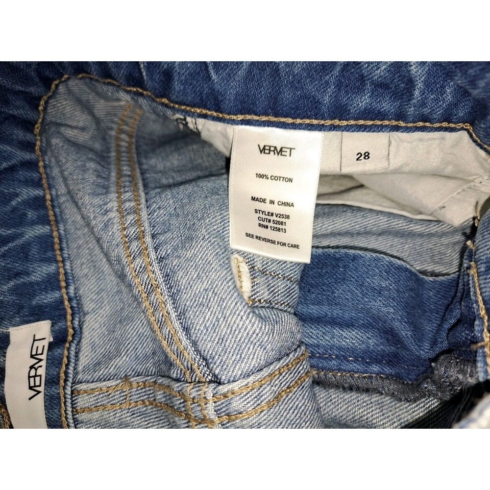 Vervet Straight Split Hem Blue Jeans Womens Size 29 Distressed 100% Cotton - Picture 7 of 8
